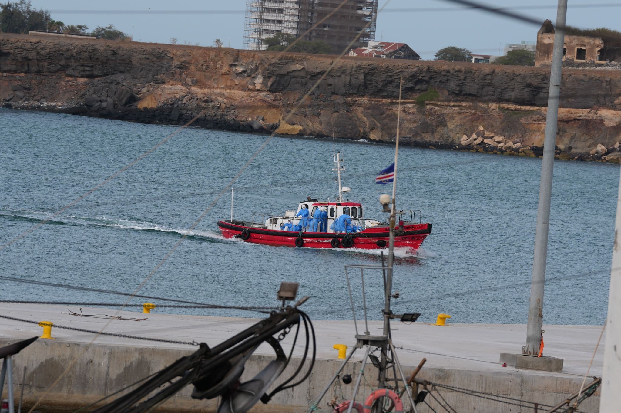 Hantavirus Outbreak on MV Hondius Prompts Evacuations and Canary Islands Stop